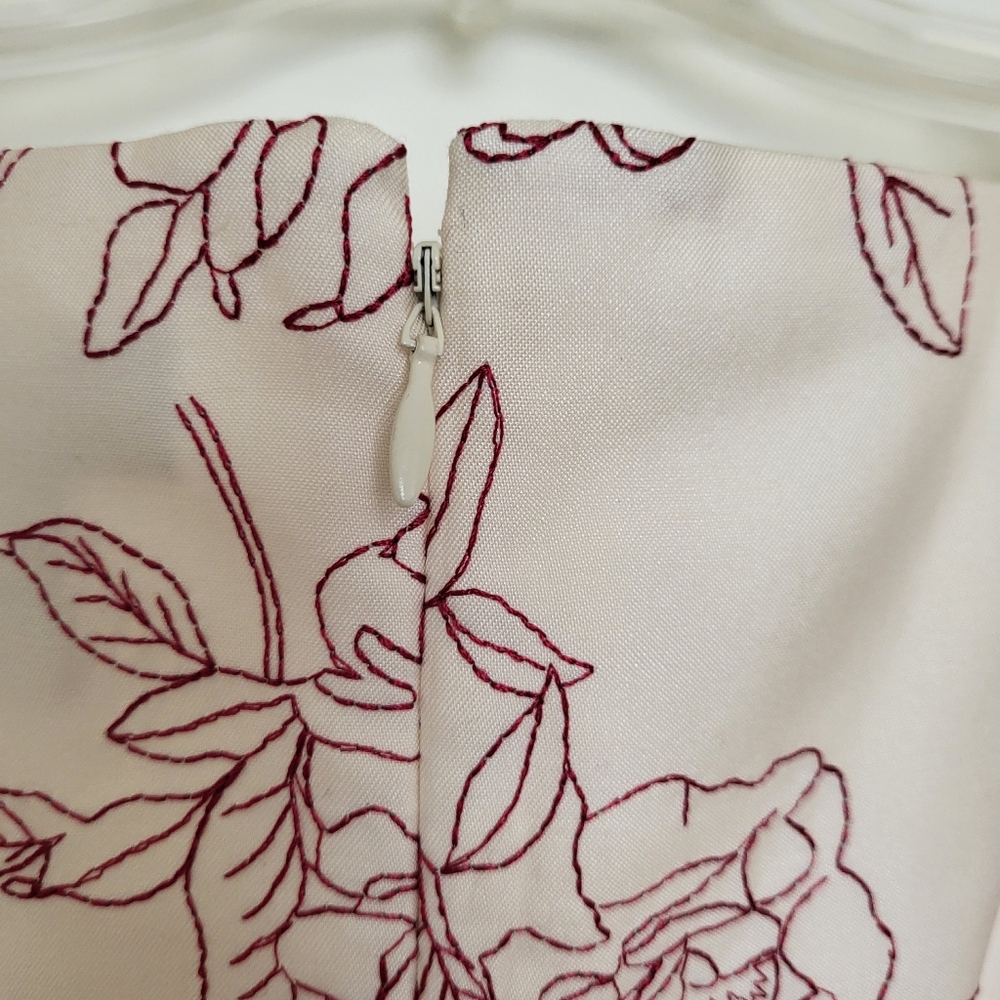 Ann Taylor dress Womens 6 Cream Red Stitched Flowers Sleeveless - Picture 5 of 16